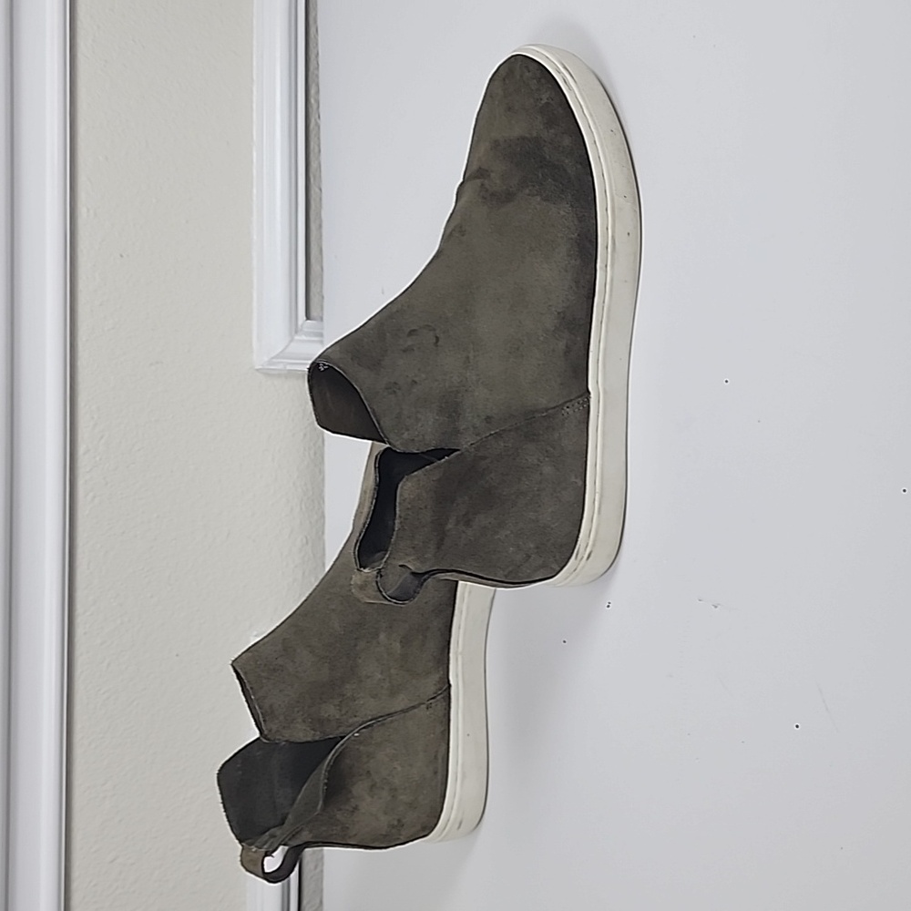 Birdies Falcon Water Resistant Women Winter Green Suede Ankle Bootie Size 7 - Picture 4 of 8